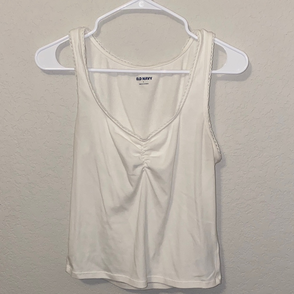 Old Navy Women's Cream Tank Top